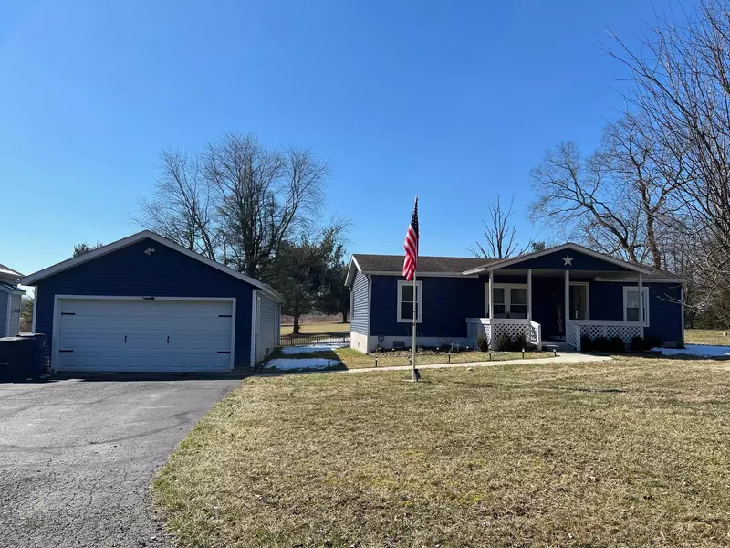 10702 Columbus Avenue, Thornville, OH 43076