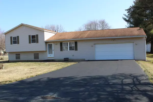 77 5th Avenue, Etna, OH 43062