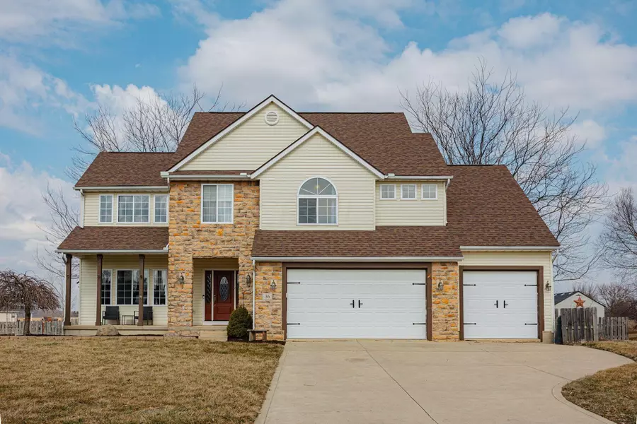 36 Waters Edge Lane, Centerburg, OH 43011