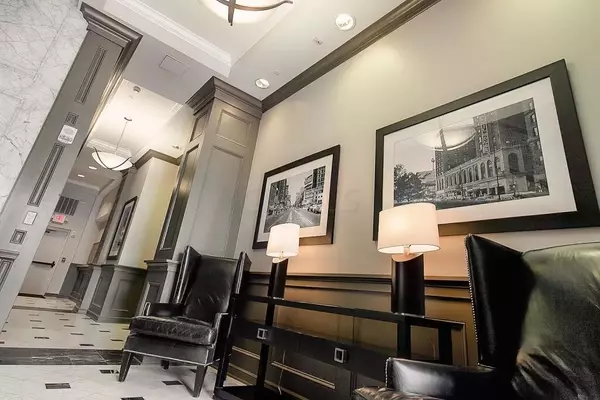 Columbus, OH 43215,8 E Broad Street #701