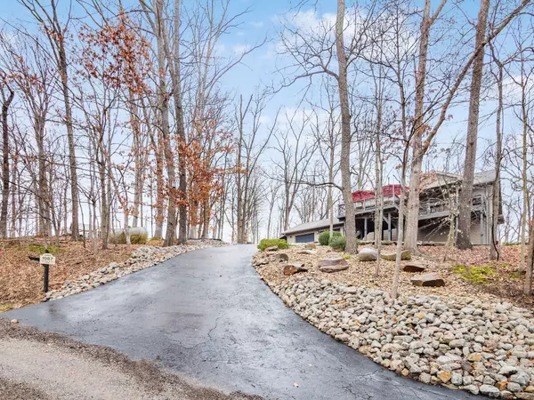 Sugar Grove, OH 43155,1087 Crow Court