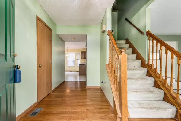 Columbus, OH 43085,954 Linkfield Drive