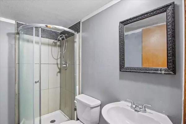 6106 London Groveport Road #D2 Grove City, OH 43123