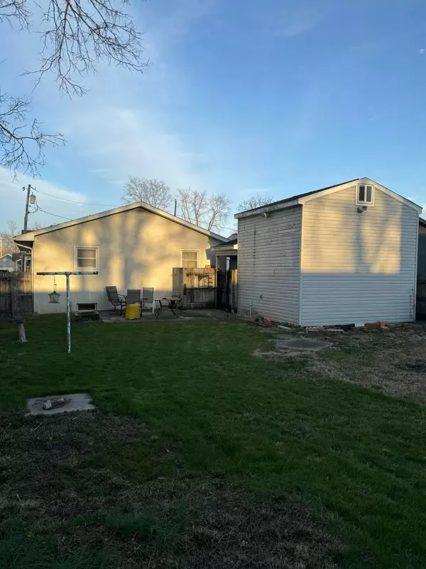 West Jefferson, OH 43162,75 S Twin Street