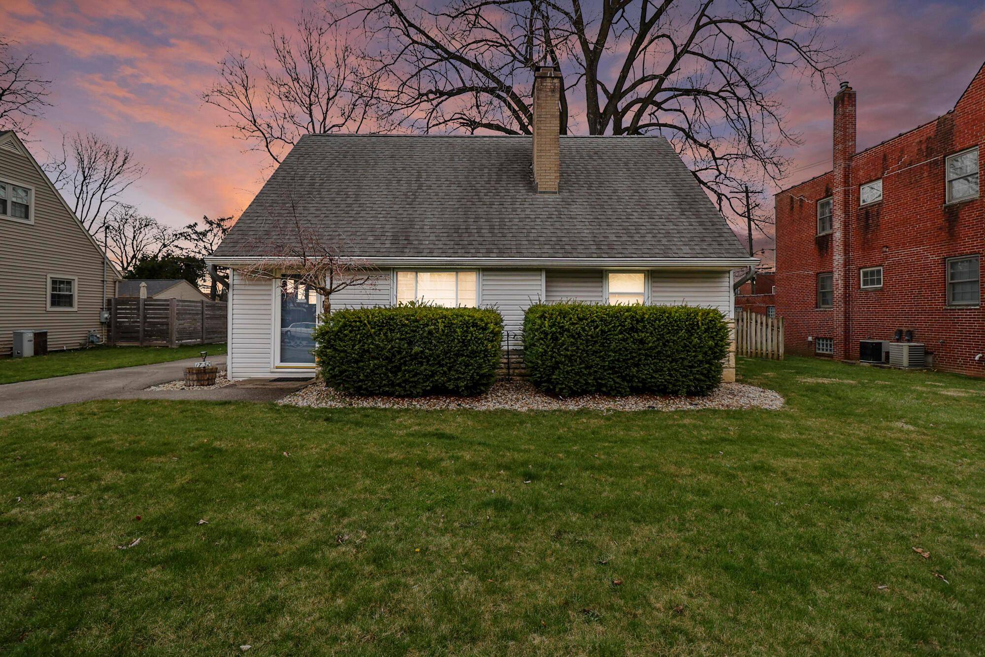 Columbus, OH 43212,1752 Glenn Avenue
