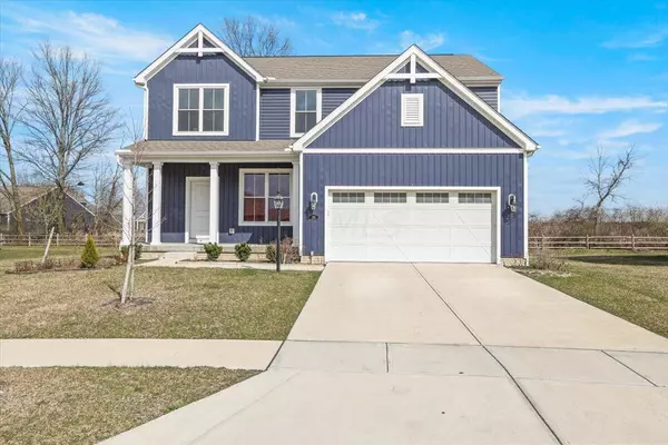 216 Old Bay Drive, Pataskala, OH 43062