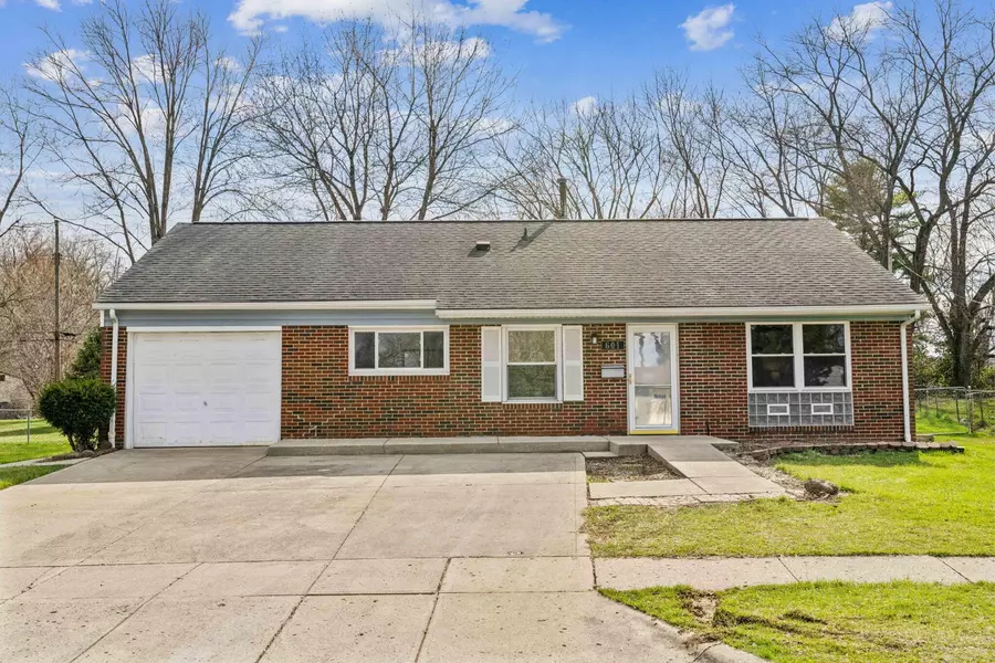 601 Daventry Lane, Columbus, OH 43230