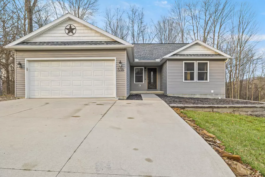 536 Crestmonte Drive, Howard, OH 43028