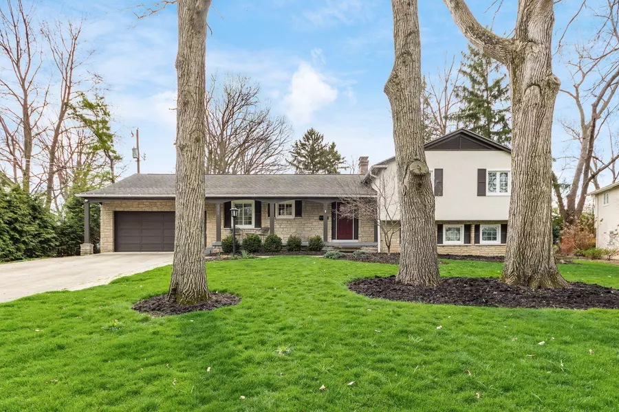 1275 London Drive, Upper Arlington, OH 43221