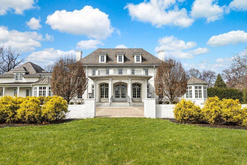 4181 Kenny Road, Columbus, OH 43220