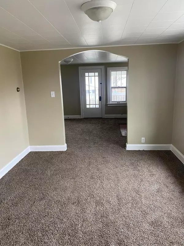 Columbus, OH 43204,610612 S Warren Avenue