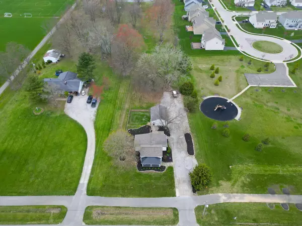 Lewis Center, OH 43035,5744 North Road