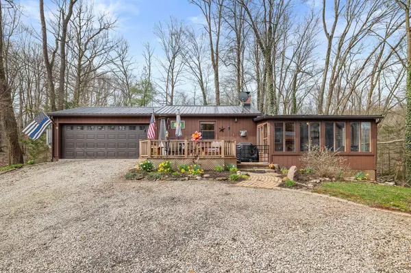 558 West Shore Drive, Lucas, OH 44843