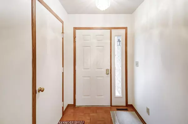 Marysville, OH 43040,373 Retreat Lane