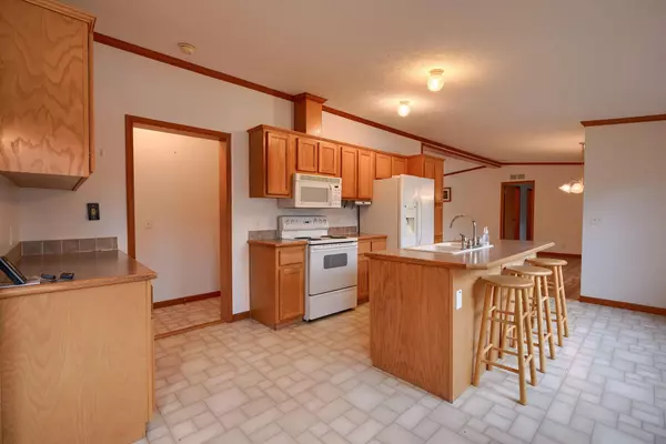 New Plymouth, OH 45654,35601 Washburn Road