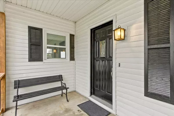 Saint Paris, OH 43072,217 W Lynn Street