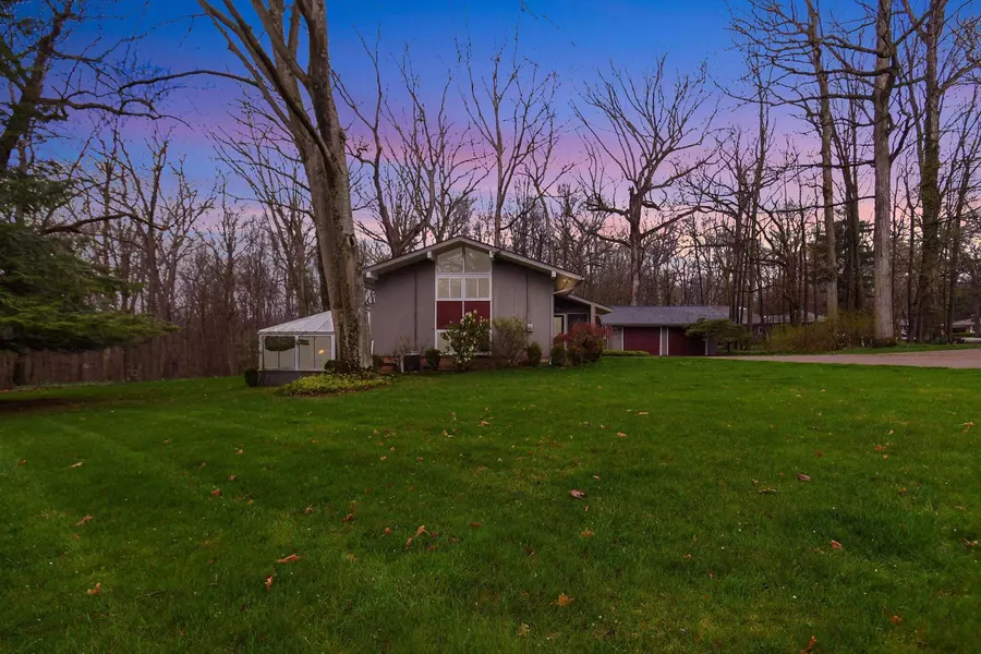 212 Kokosing Drive, Gambier, OH 43022