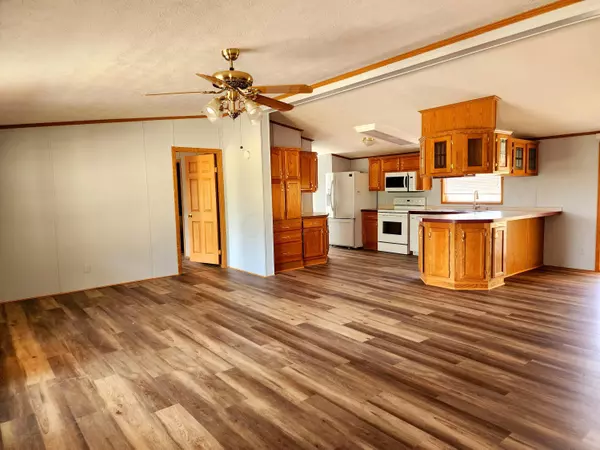 Mcarthur, OH 45651,60521 Shiloh Road