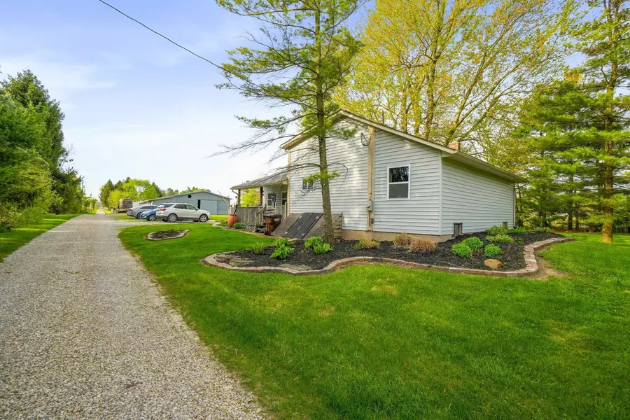 6183 Houseman Road, Ostrander, OH 43061