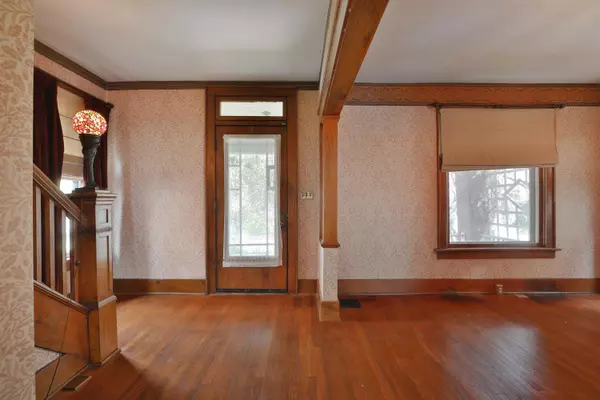 Columbus, OH 43201,97 E Oakland Avenue