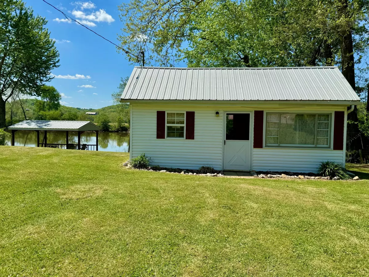 Blue Rock, OH 43720,8551 S River Road