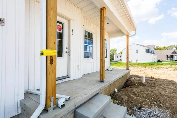 Ashville, OH 43103,40 Thoreau Drive