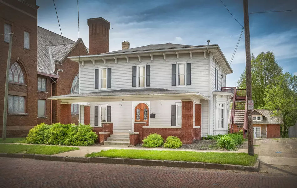 108 E Vine Street, Mount Vernon, OH 43050