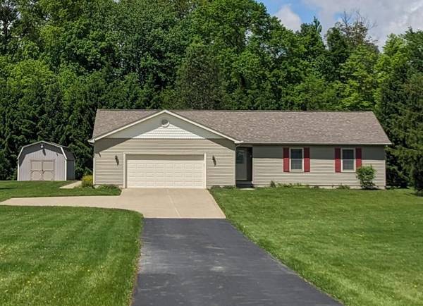 9551 Nichols Lane, Johnstown, OH 43031