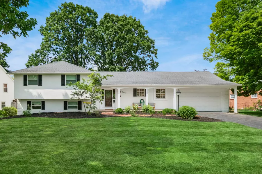 1370 Stoneygate Lane, Upper Arlington, OH 43221