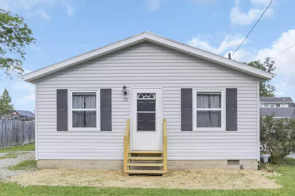 110 Elliott Avenue, Buckeye Lake, OH 43008