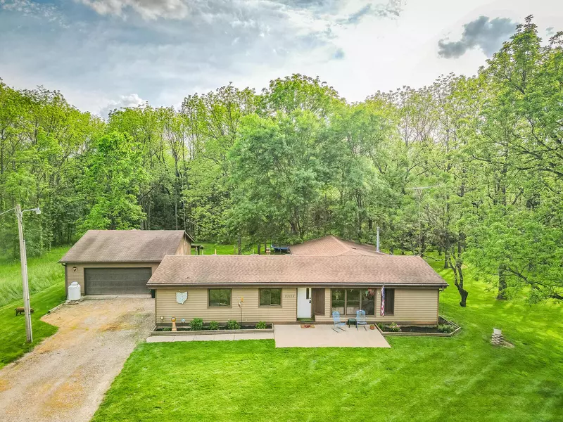 23117 Hoover Bault Road, Raymond, OH 43067