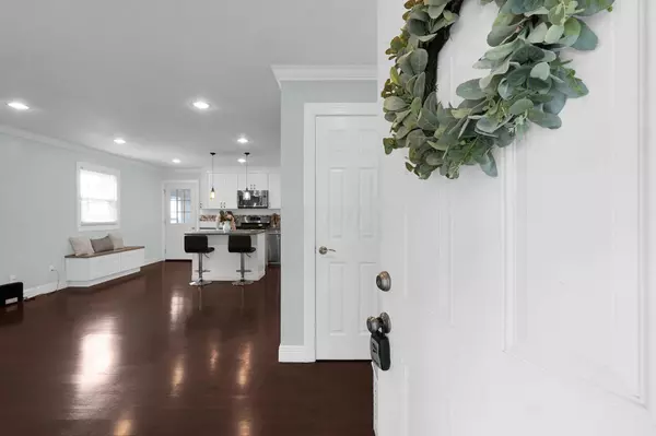 Columbus, OH 43228,435 Smith Road