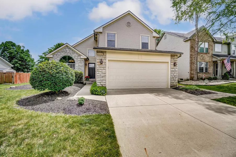 1305 Great Hunter Court, Grove City, OH 43123