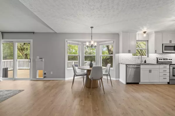 Columbus, OH 43228,3332 Lindstrom Drive