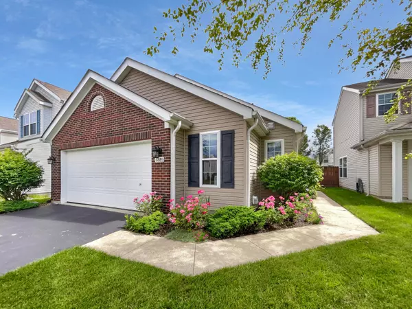 6889 Manor Crest Lane, Canal Winchester, OH 43110