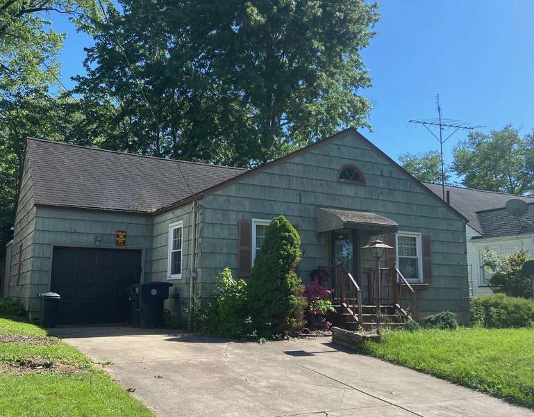 1414 Hollywood Street, Warren, OH 44483