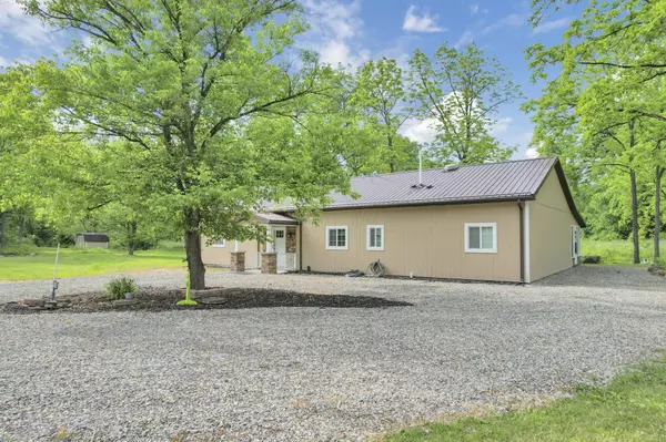 Cadiz, OH 43907,77000 Busby Road