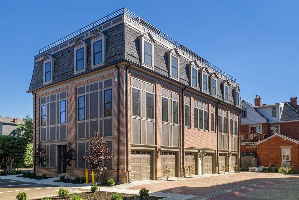 583 E Walnut Street, Columbus, OH 43215
