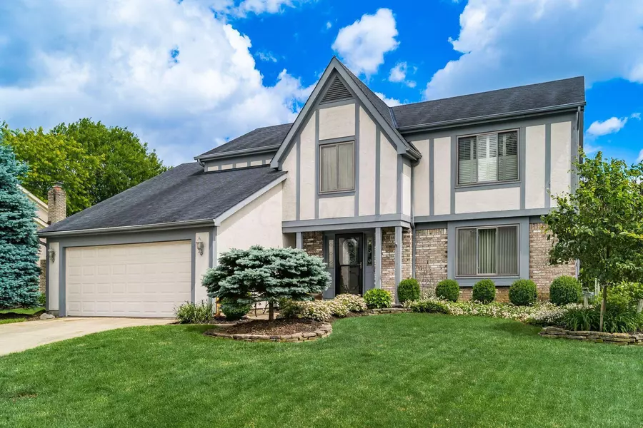 6677 Fallen Timbers Drive, Dublin, OH 43017