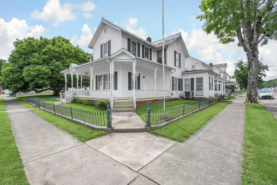 18686 Main Street, Laurelville, OH 43135