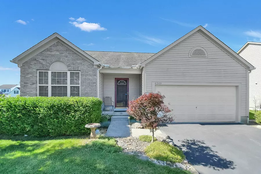 4349 Knoll Crest Drive, Grove City, OH 43123