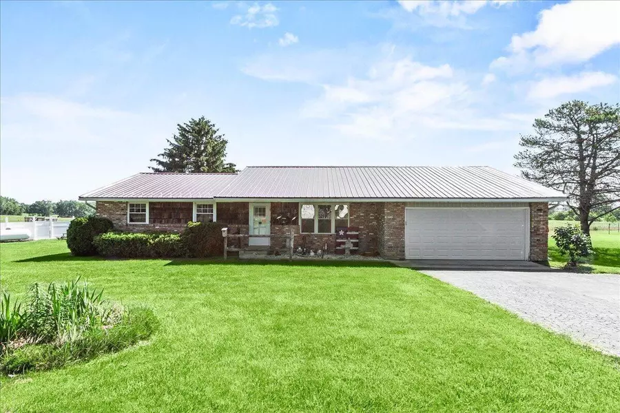 843 S Main Street, Degraff, OH 43318