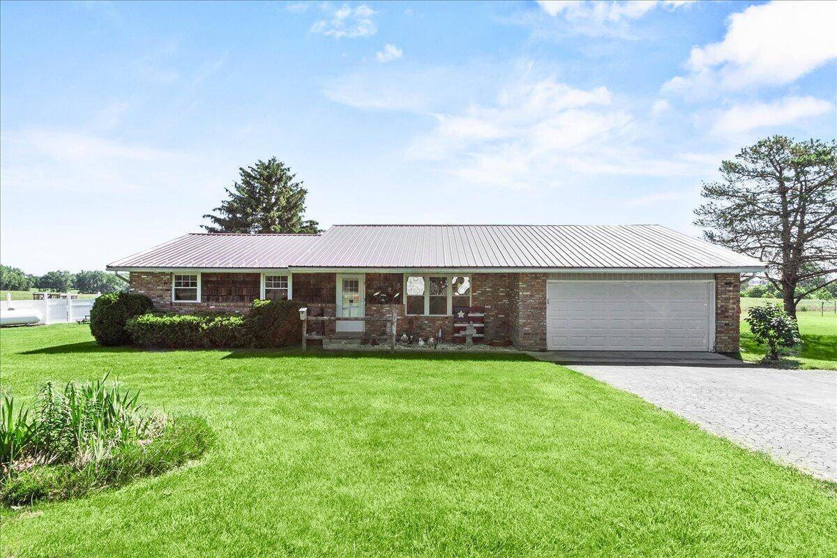843 S Main Street, Degraff, OH 43318