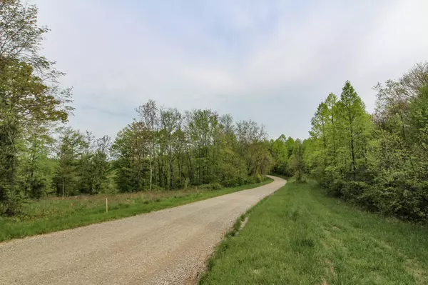 Marietta, OH 45750,2 Moss Run Road