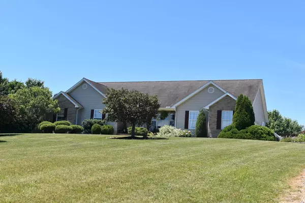 6225 Amanda Clearport Road, Amanda, OH 43102