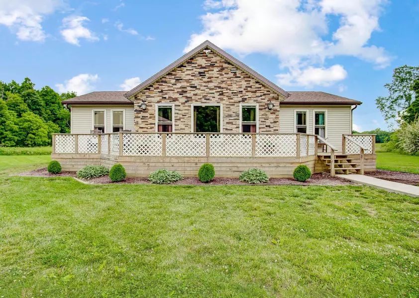 8160 Butcher Knife Road, Roseville, OH 43777