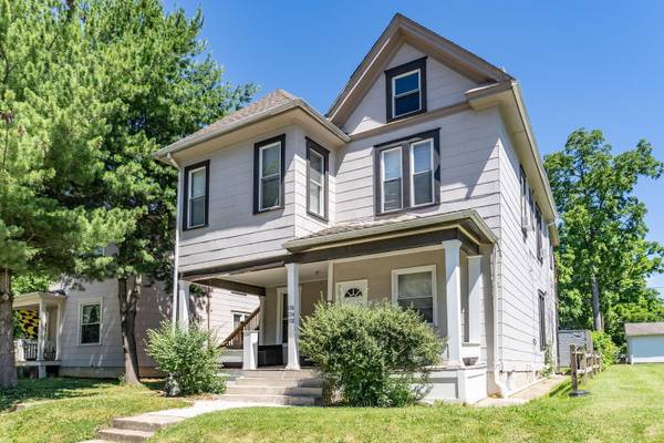 102106 E Maynard Avenue,  Columbus,  OH 43202