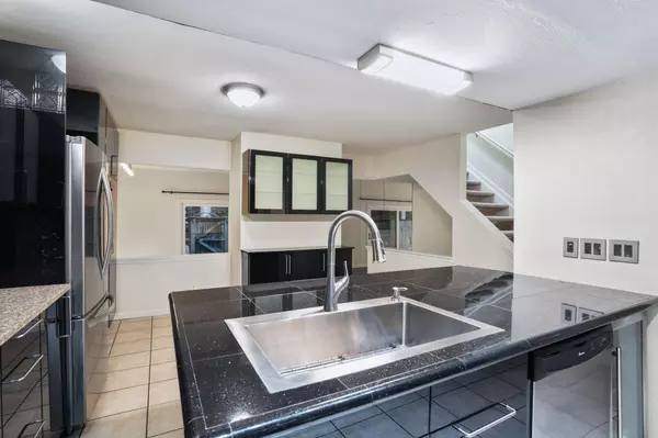 Dublin, OH 43017,5216 Willow Grove Place