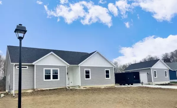 815 Mandy Lane, Newark, OH 43055