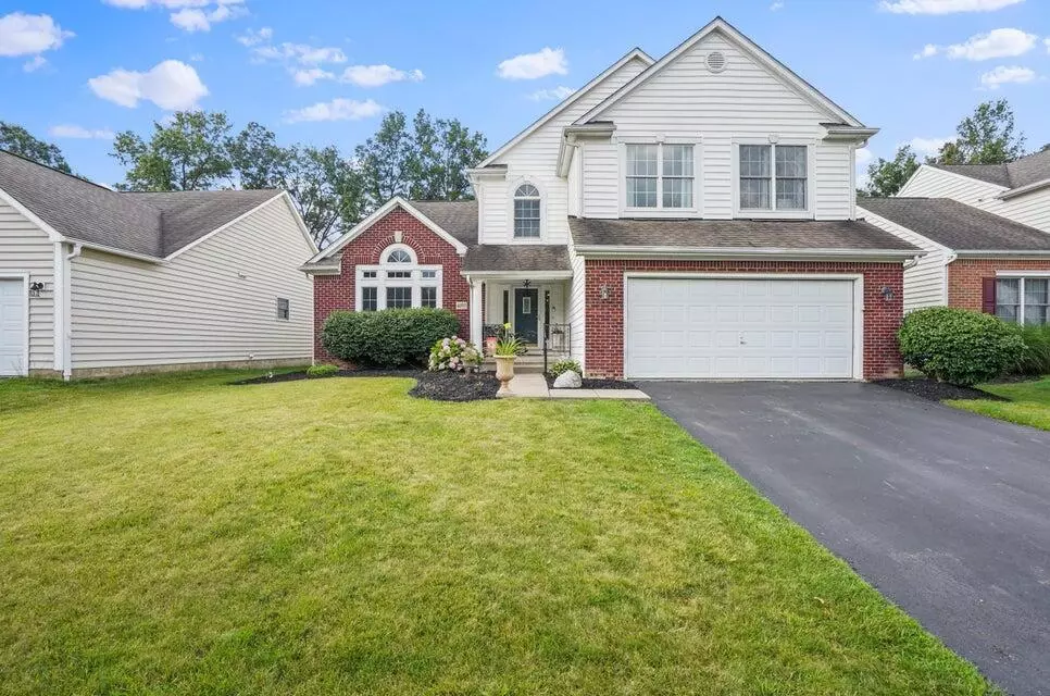 New Albany, OH 43054,4493 Flower Garden Drive